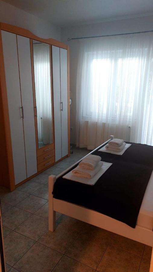 Apartments Duće Esterno foto